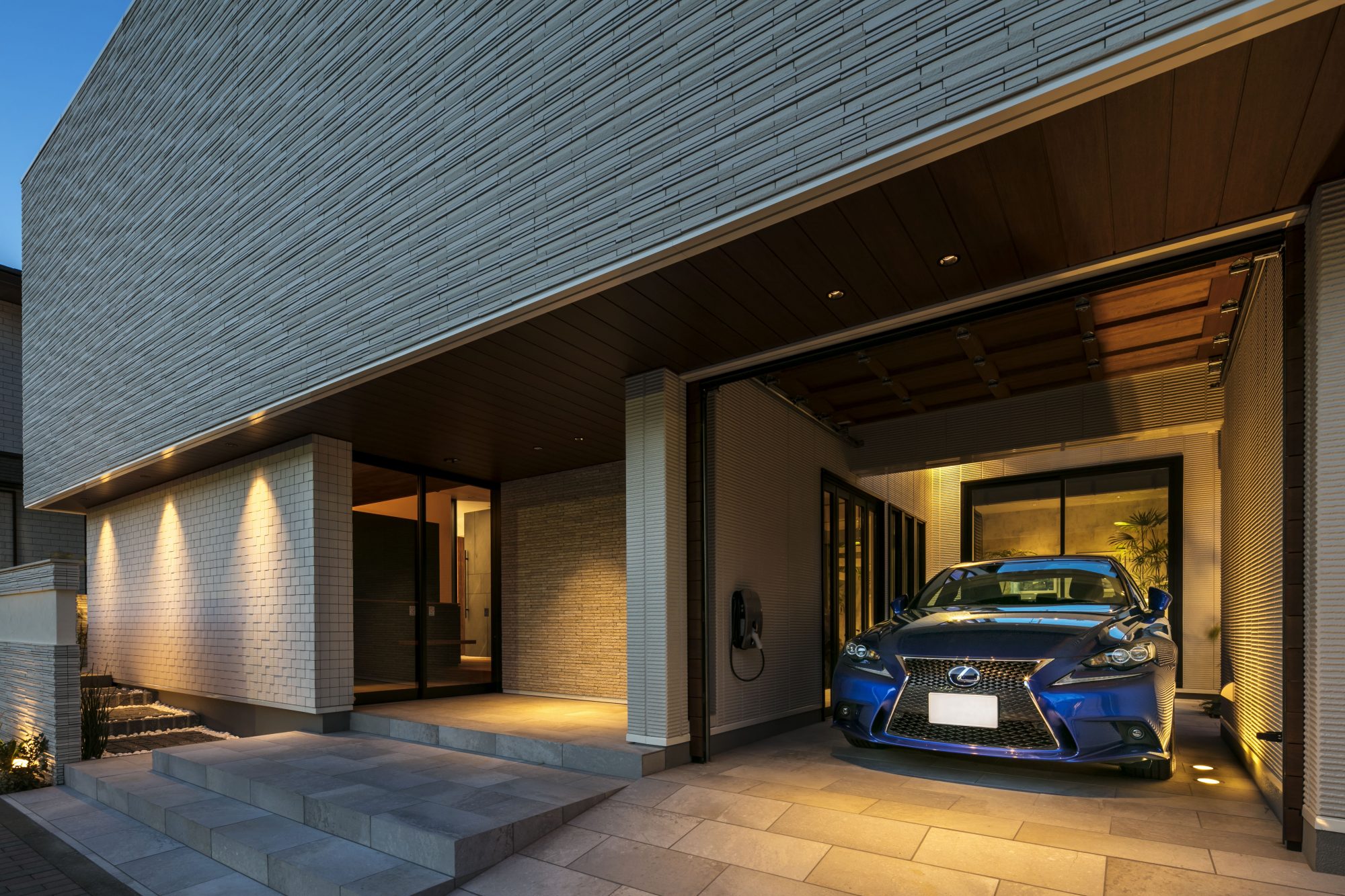 【実例付き】ガレージハウスとは?間取り・費用相場・メリット・デメリットを徹底解説 | home tag | 住宅・ハウスメーカーのトヨタホーム