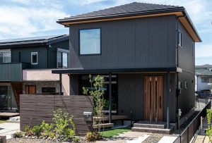 マンションと一戸建てを比較！価格・資産価値・維持費の違いとは? 【後悔しない選び方】