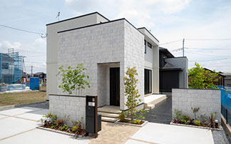 壬生六美町