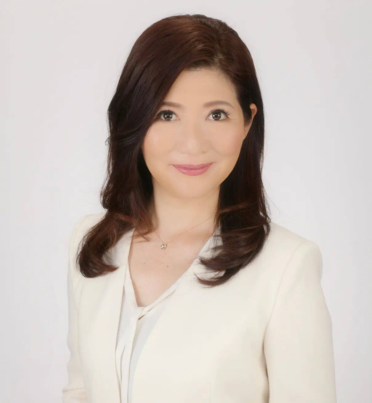 久野 綾子