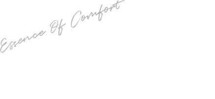 外壁で視線を遮りながら開放感のあるサッシによってバルコニーの光を部屋いっぱいに招きいれる